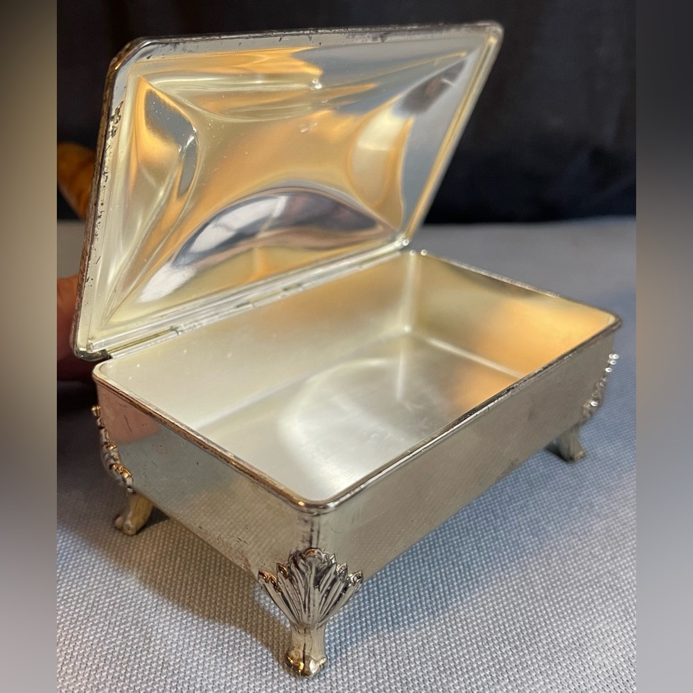 FB Rogers Silverplate Silent/Ash Butler - Picture 3 of 8